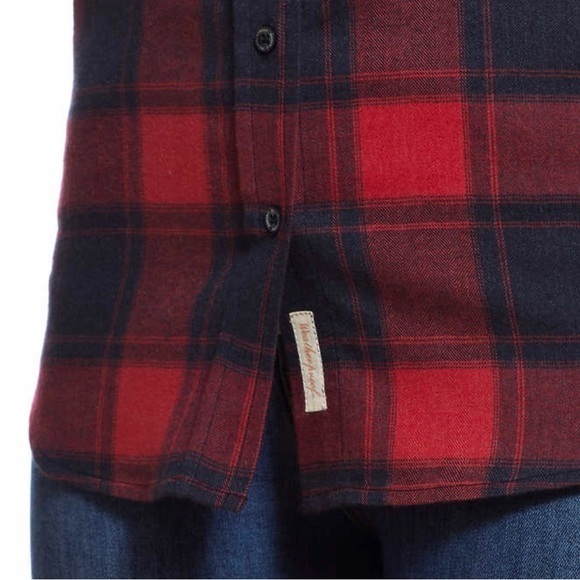 NWT Weatherproof soft lightweight red and black flannel button down shirt - Picture 3 of 4